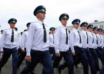 Выпускникам военных училищ