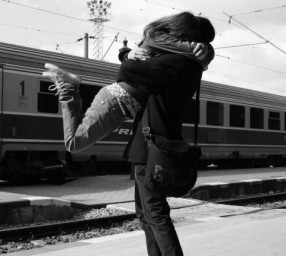 И вот по свету понесло