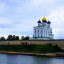 Гляжу на храмы псковские