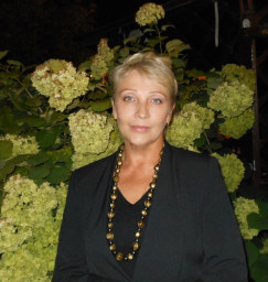 Алла Фролова