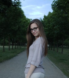 Елена Зыбель