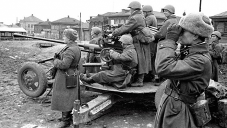 Честь и Ярость. (Памяти героев обороны Тулы в годы Великой Отечественной войны.)