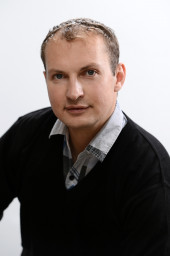 Александр Акимов