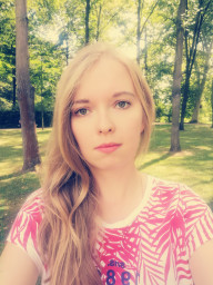 Дюжакова Даша