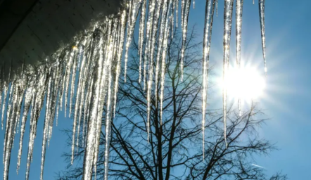 Вот и капельник апрель...